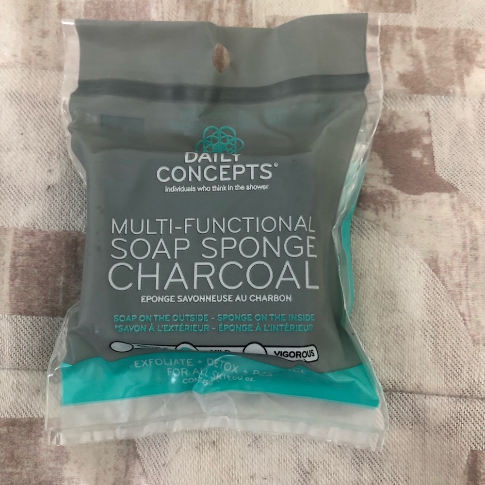 Daily Concepts Charcoal Soap Sponge